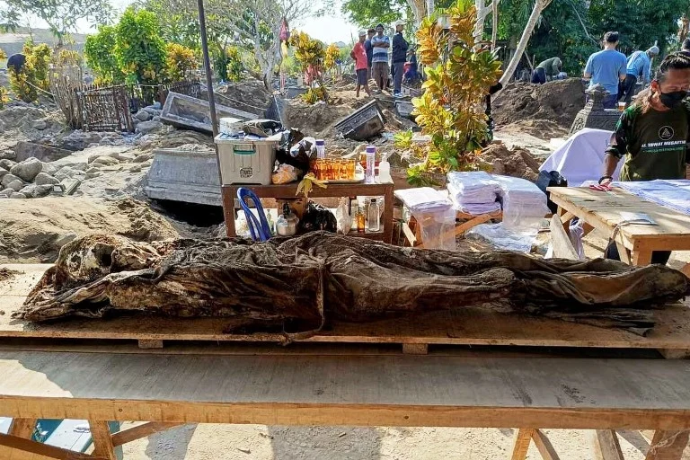 Misteri Jasad Utuh
