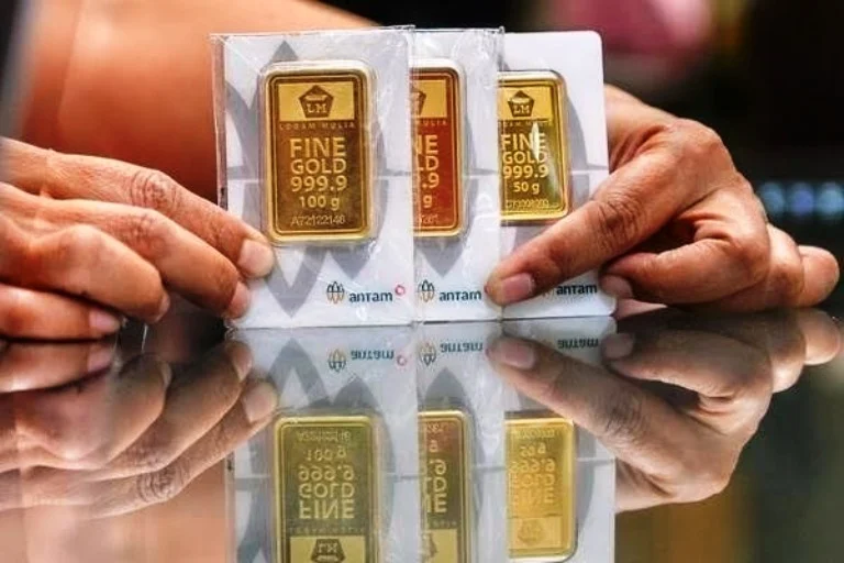 Harga Emas Antam Turun Rp 20.000, Peluang Investasi Muncul di Tengah Tekanan Pasar