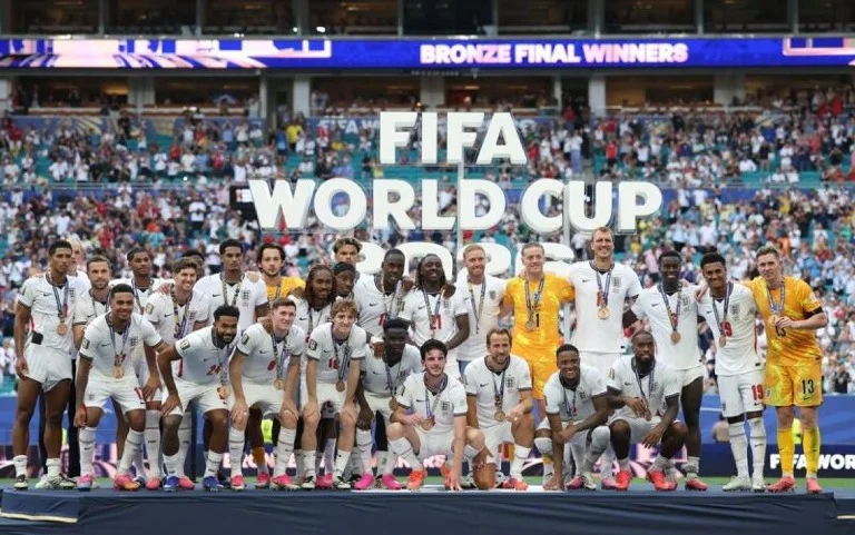 Inggris Raih Perunggu Piala Dunia 2026 Usai Bungkam Prancis 6-4, Bukayo Saka Cetak Hat-trick
