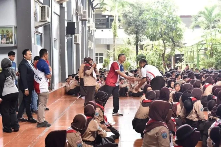 Bupati Ajak Siswa