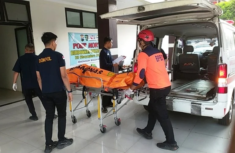 Identifikasi Korban KM Mutiara Sentosa II