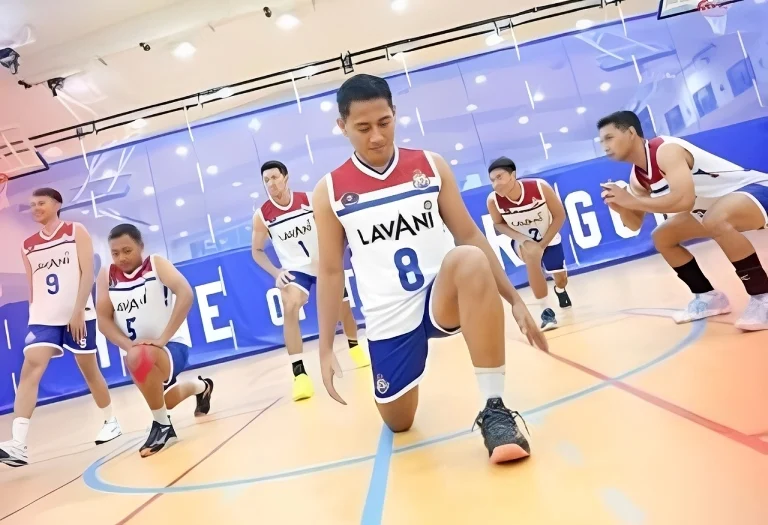 Tim Bola Voli LavAni Pacitan