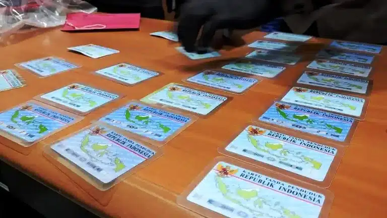 KTP palsu Semarang